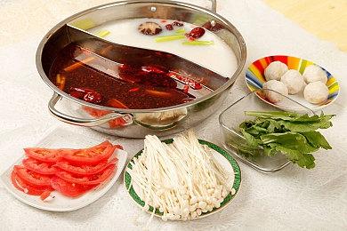 《三国志8重制版》人际关系新要素 敌友关系一目了然